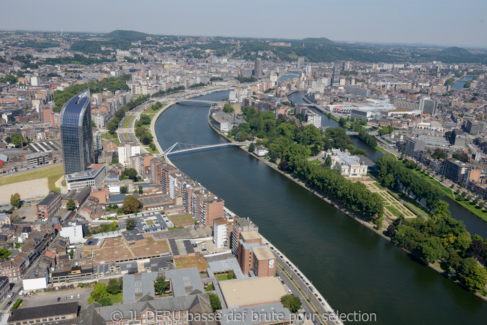 Liège - passerelle sur la Meuse